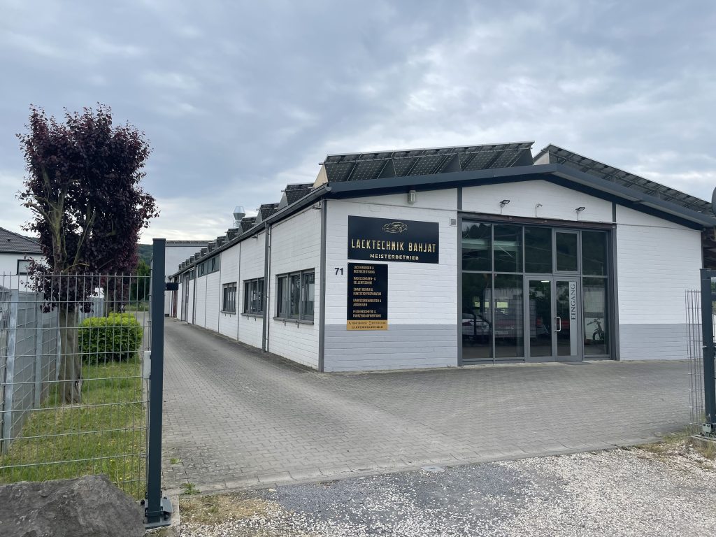 Außenansicht/ Halle